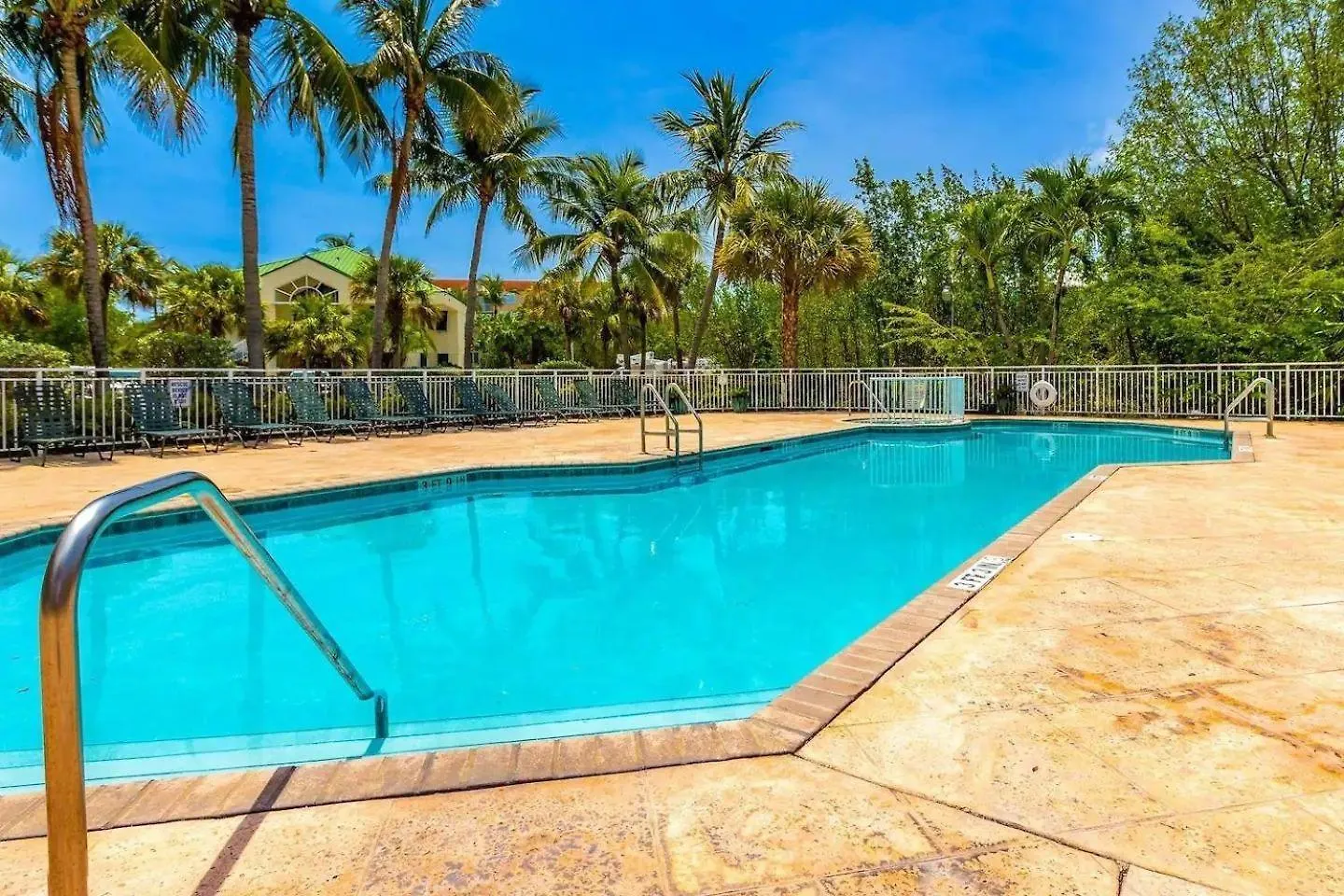 Cat Island Suite - Sunrise Suites Key West Verenigde Staten