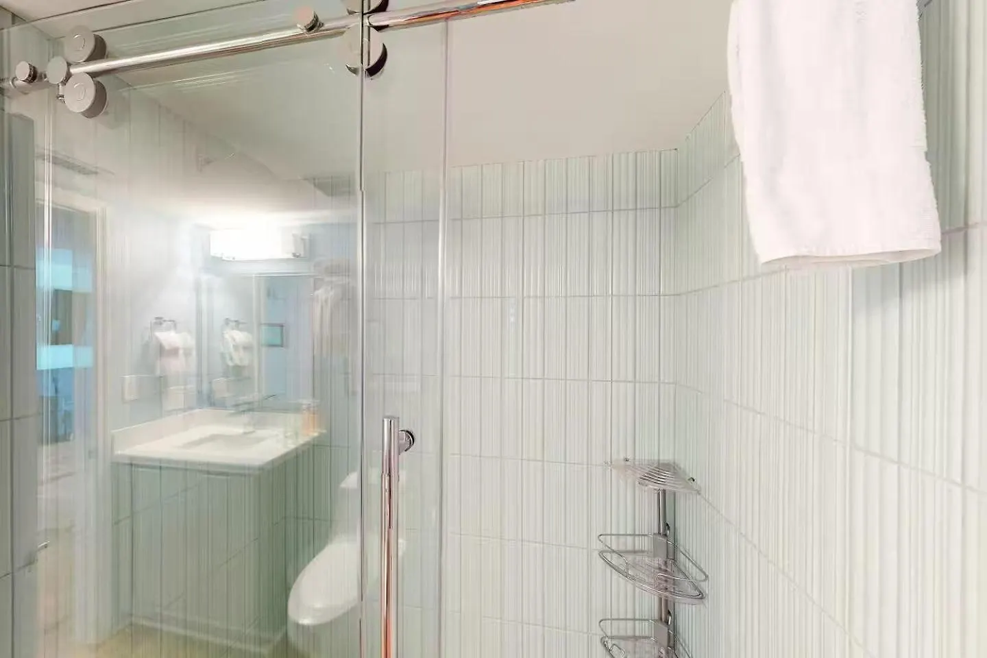Cat Island Suite - Sunrise Suites Key West